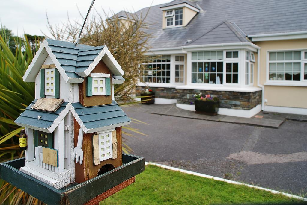 Strand'S End House Rooms Only, No Breakfast Served Cahersiveen Exterior photo